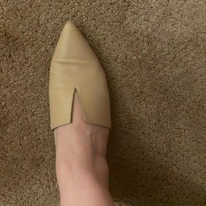 Vince capicino pointy toe flats